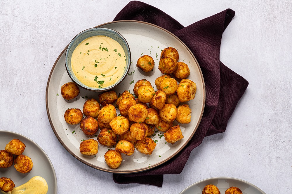 Read more about the article KAREN’S SPICY DIP WITH HASH BROWN BITES